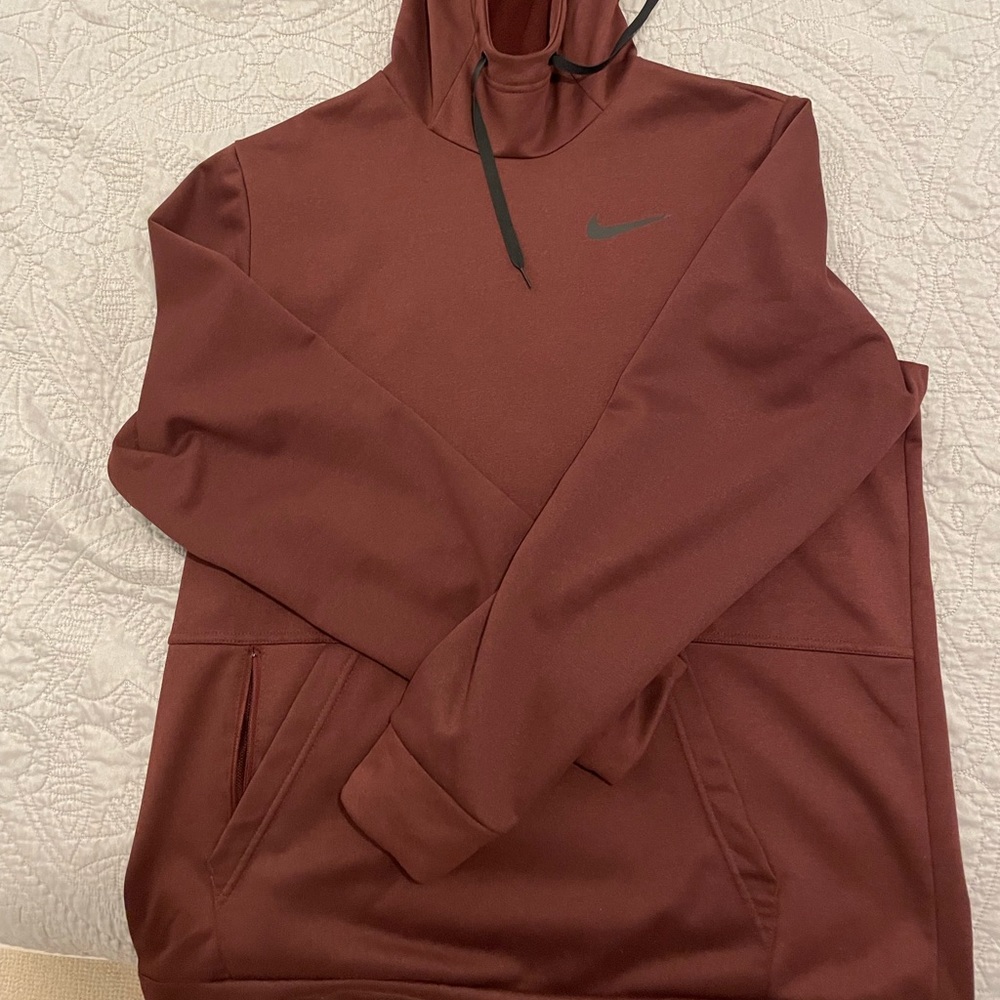 Nike therma hoodie - Picture 4 of 11